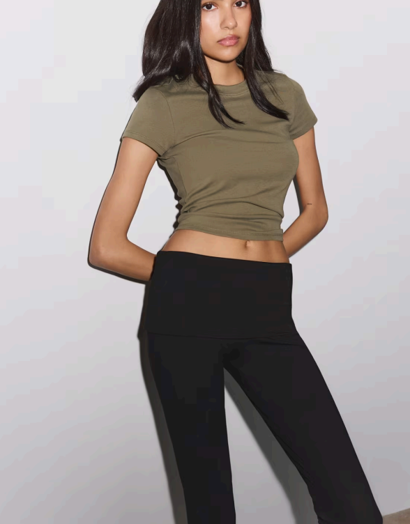 Belle Muse – Bella High Waist Capri
