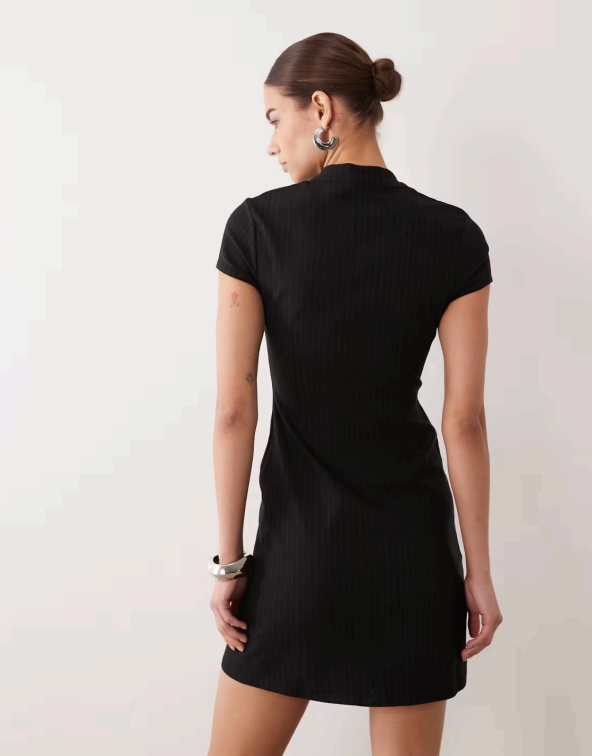 Noir Cheongsam Mini